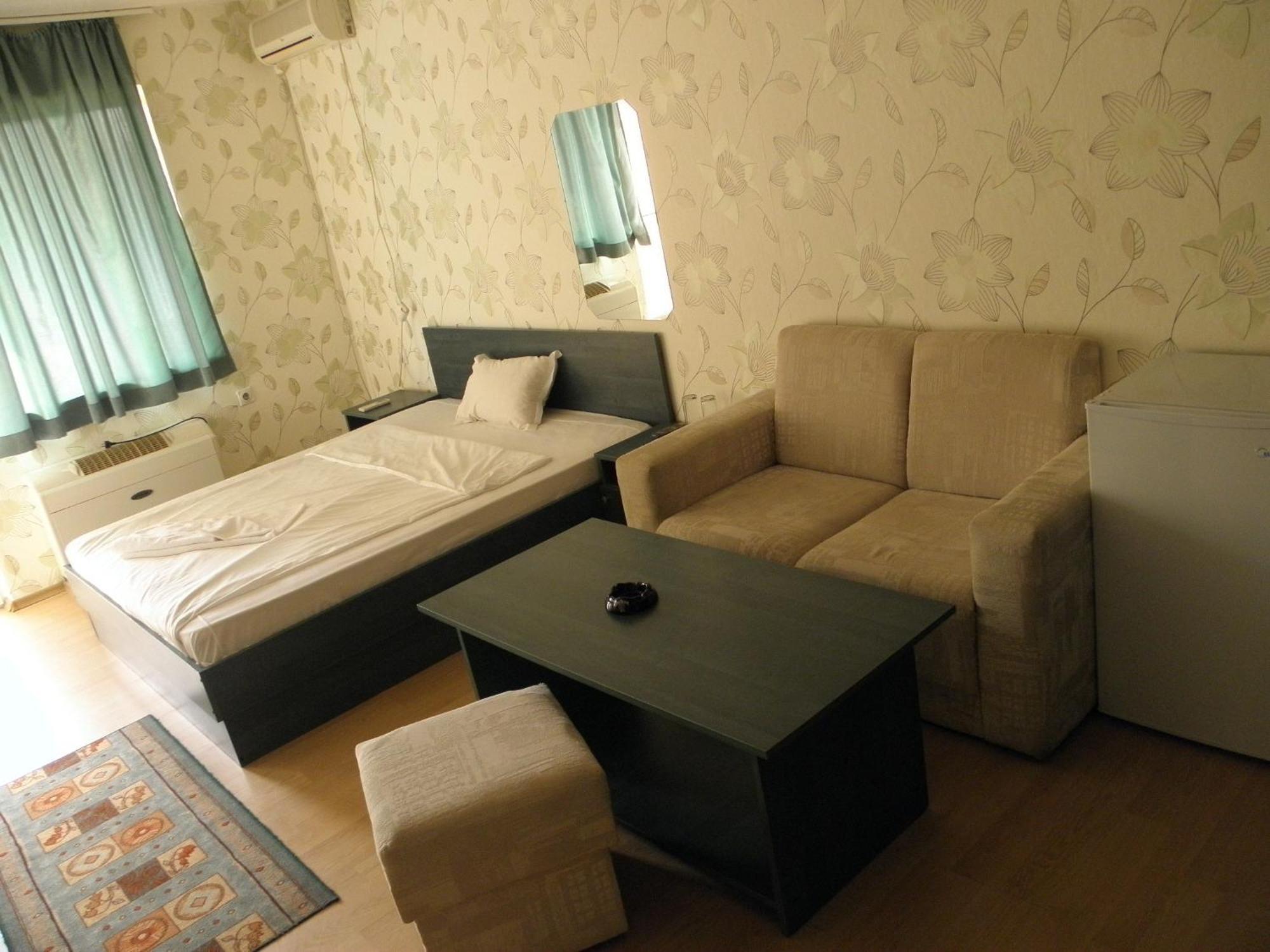 Hotel Pilevski Blagoewgrad Exterior foto